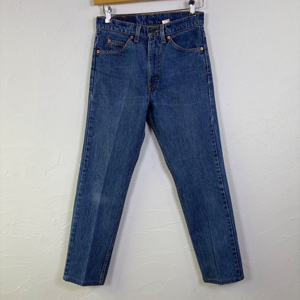 Vintage Levis 505 Orange Tab
Jeans Mens Fits 29x28 Made In
USA 90s Hemmed